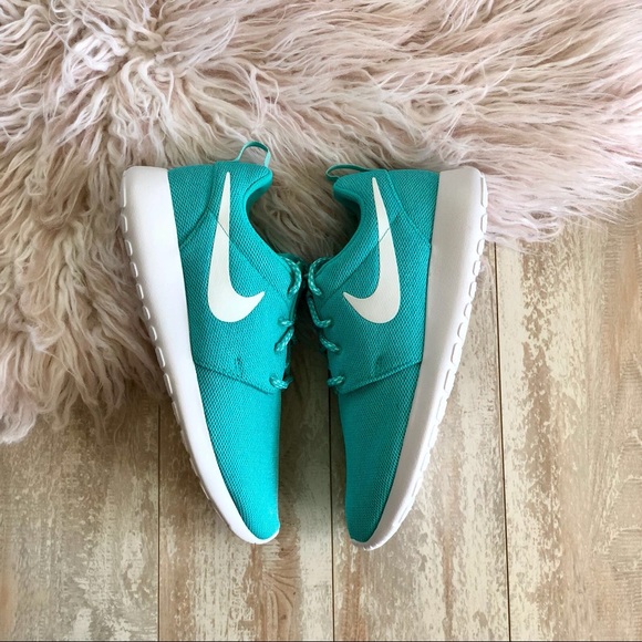 NWT Nike teal Roshe - Picture 8 of 8